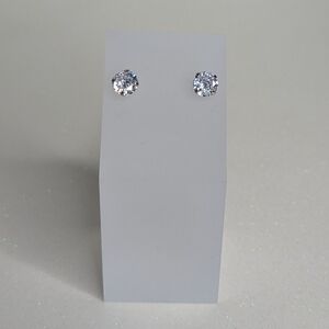 Sterling Silver Zircon 6MM stud earrings